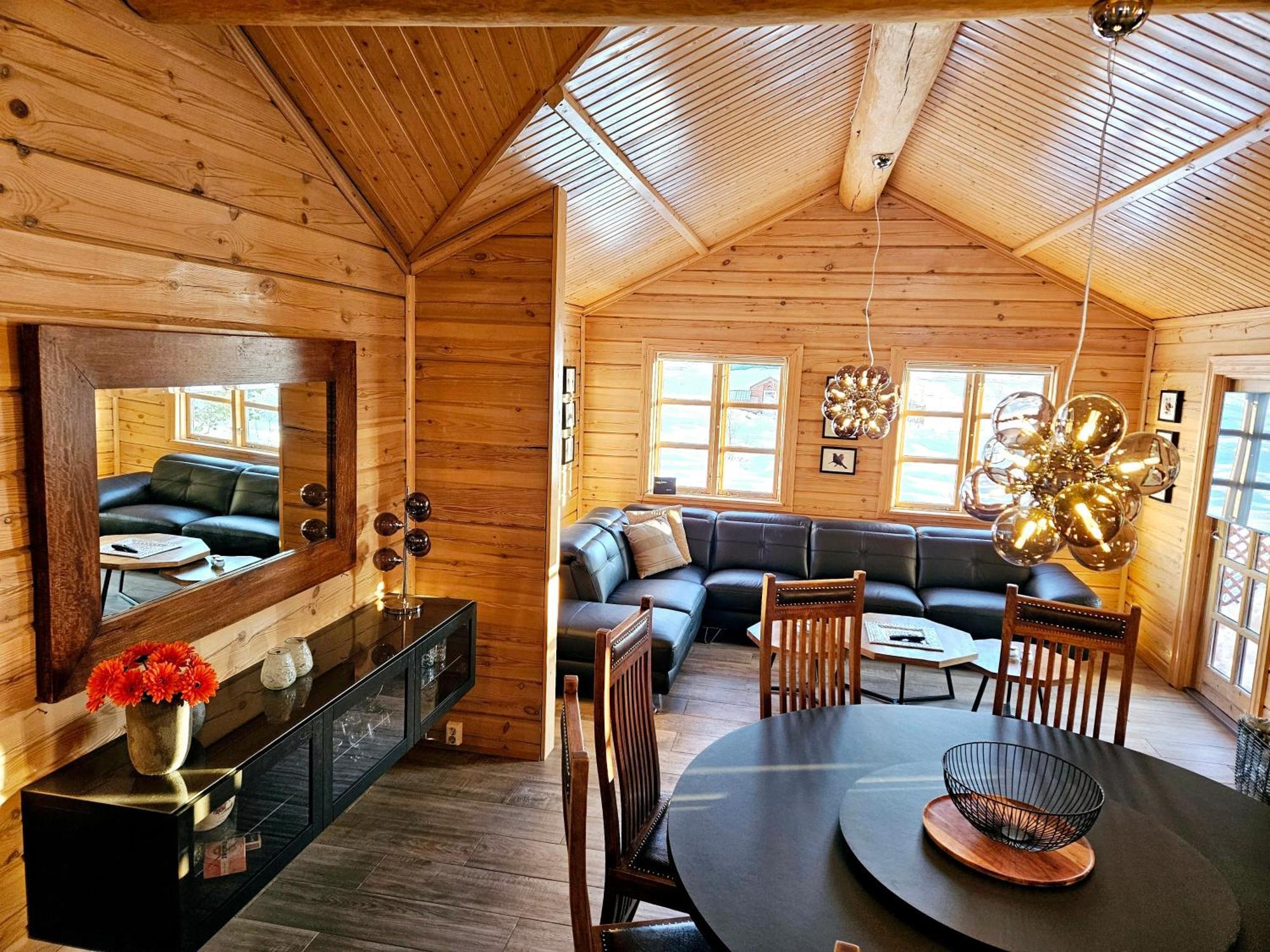 Aurora Vacation Homes Fagravik Акурейри Стая снимка