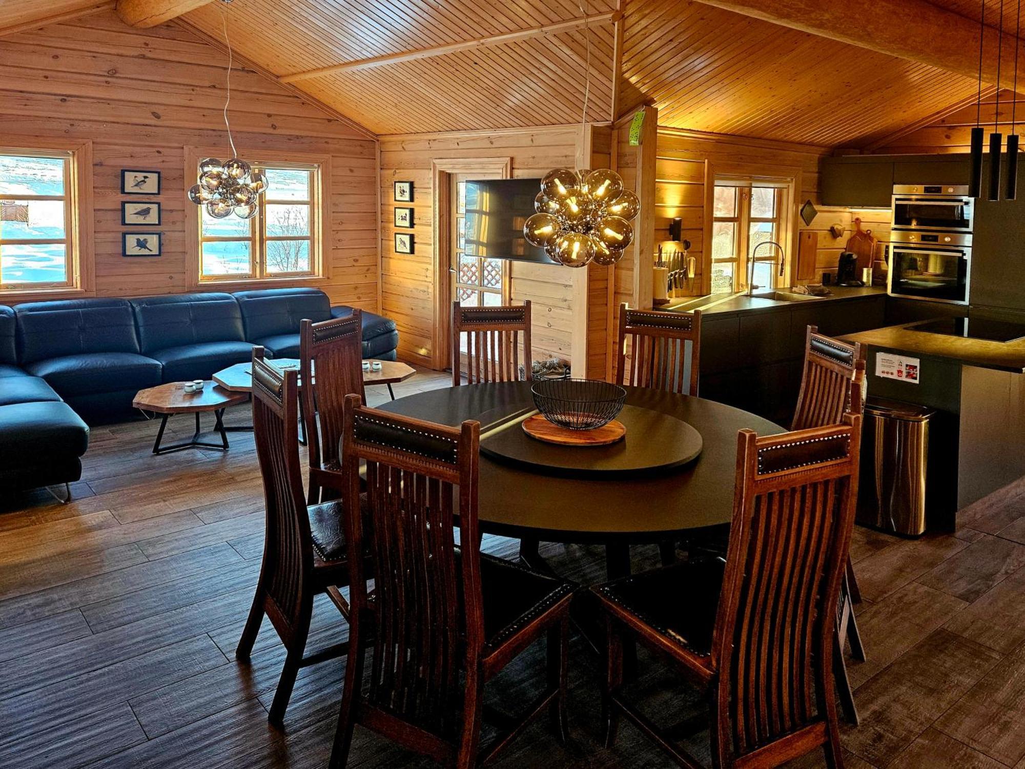 Aurora Vacation Homes Fagravik Акурейри Стая снимка