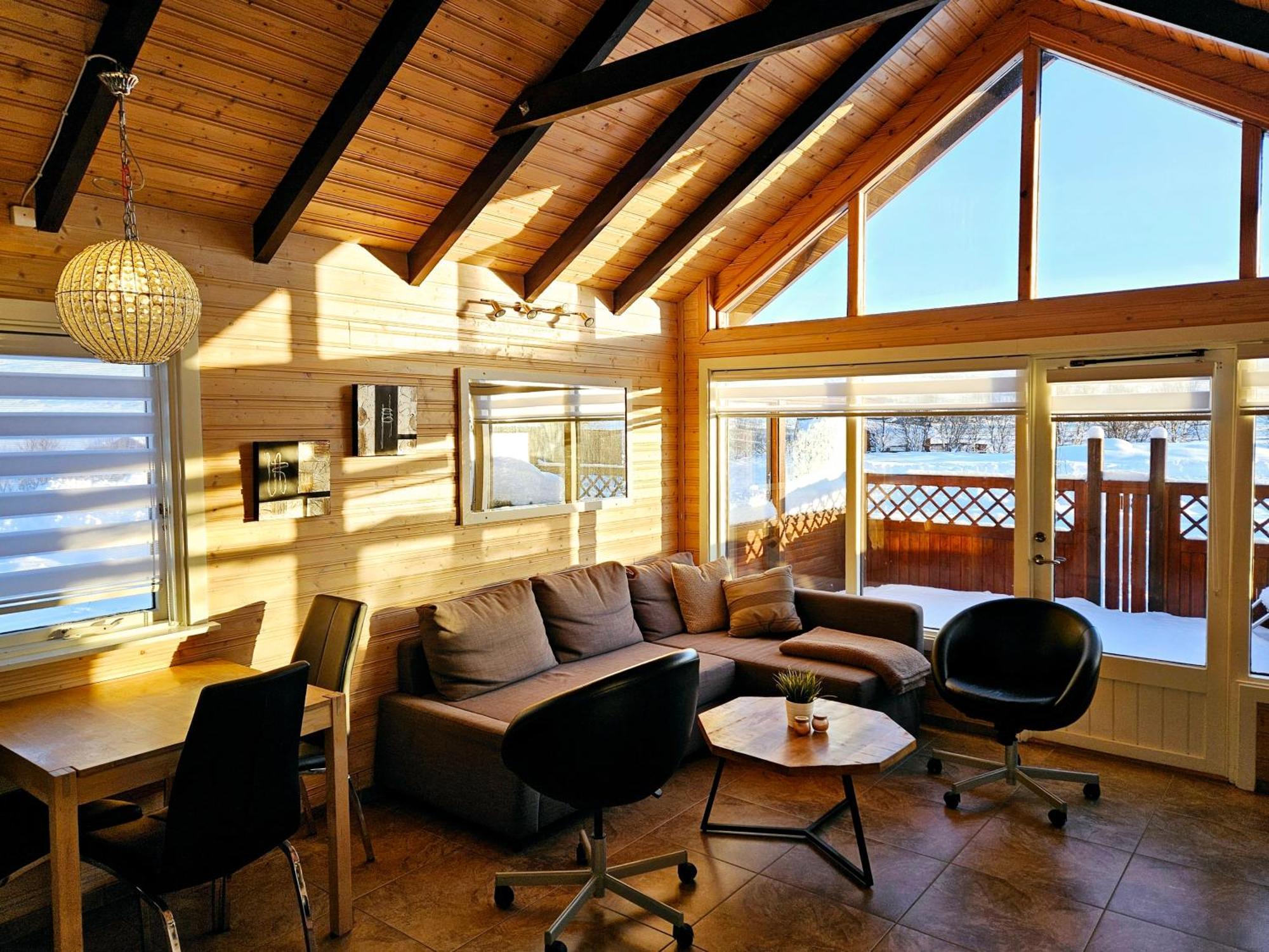 Aurora Vacation Homes Fagravik Акурейри Стая снимка