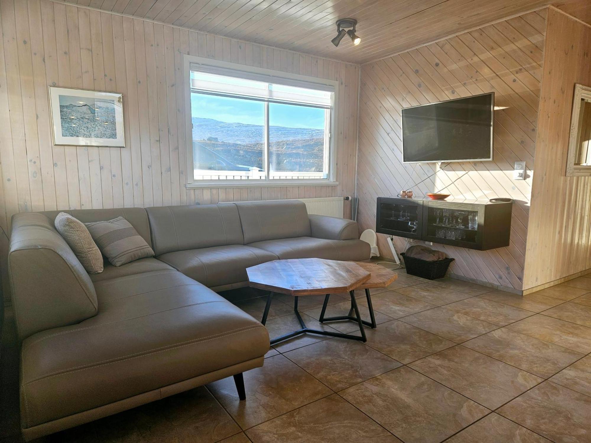 Aurora Vacation Homes Fagravik Акурейри Стая снимка